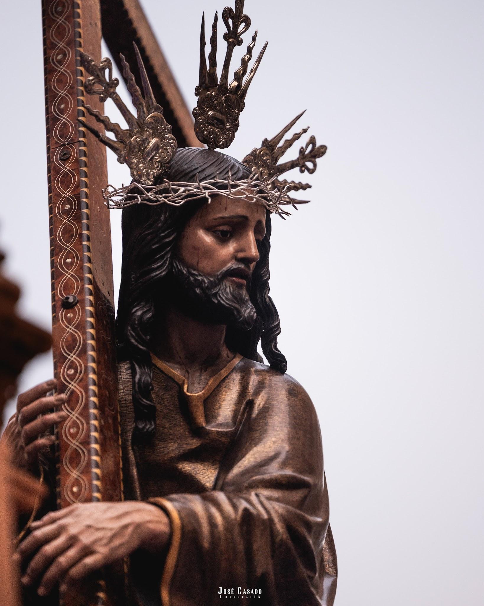 Santísimo Cristo de la Corona, imagen titular de la Hermandad de Sevilla